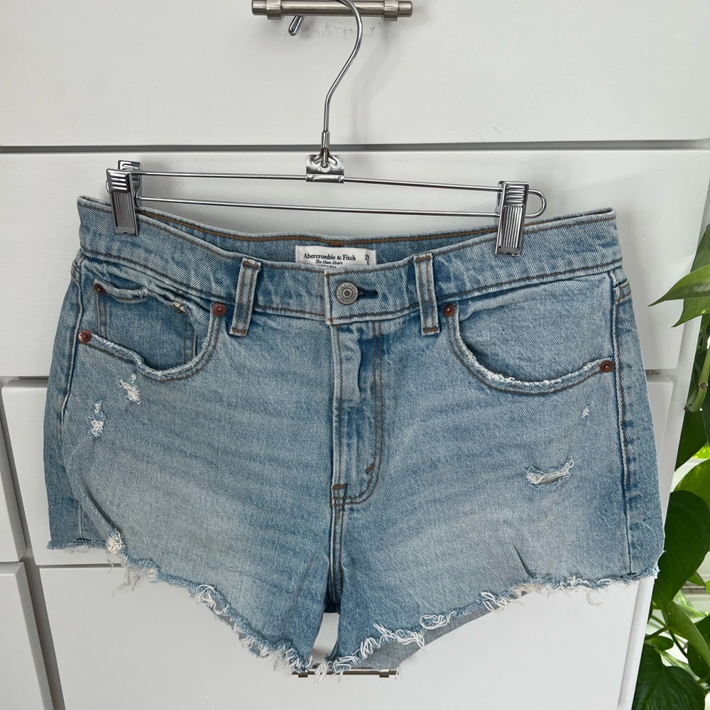 Abercrombie & Fitch Mom Jean Short Mid Rise 29 8